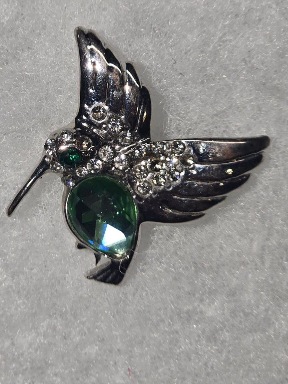 Hummingbird Brooch – Silver Tone Green Stone Crystal Bird Pin